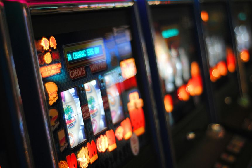 https://kingmaker-casinosit.com/